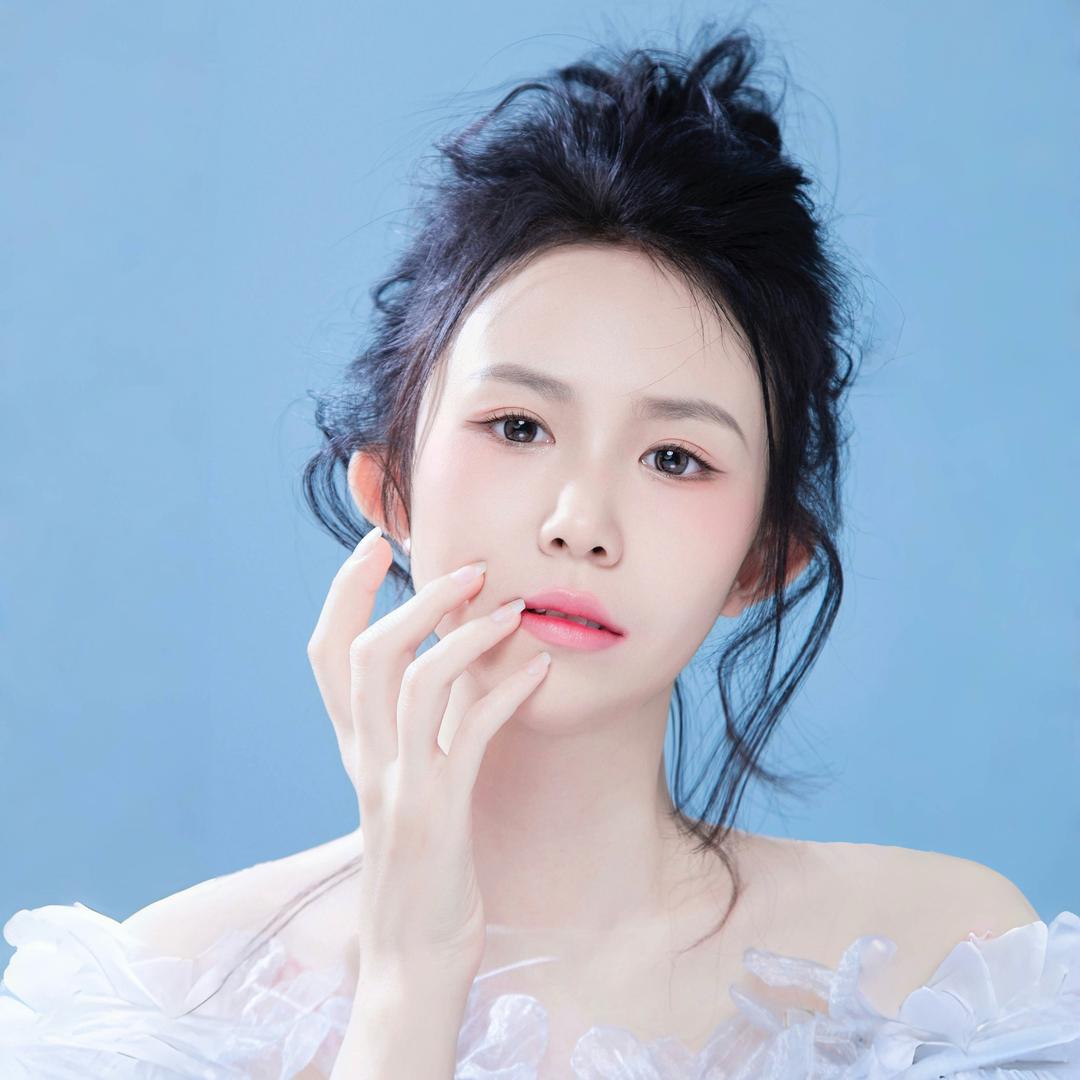 奕奕爱护肤