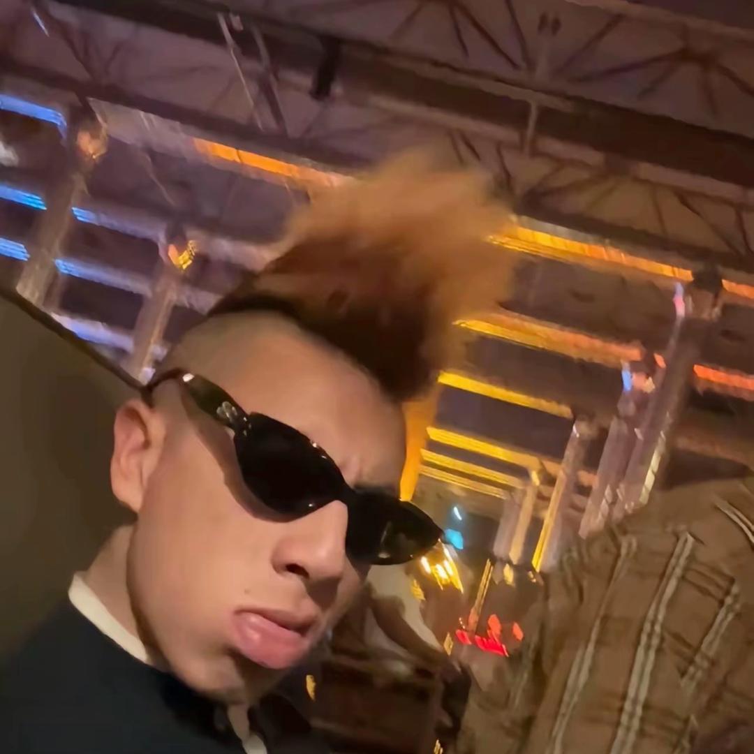 我的名字十二个字不信你数