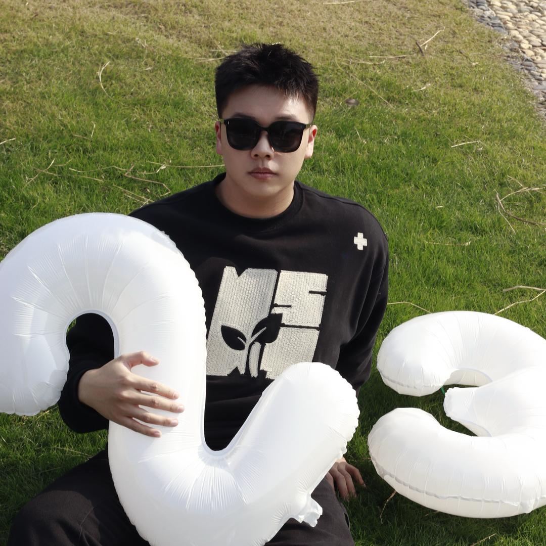 成成🌀