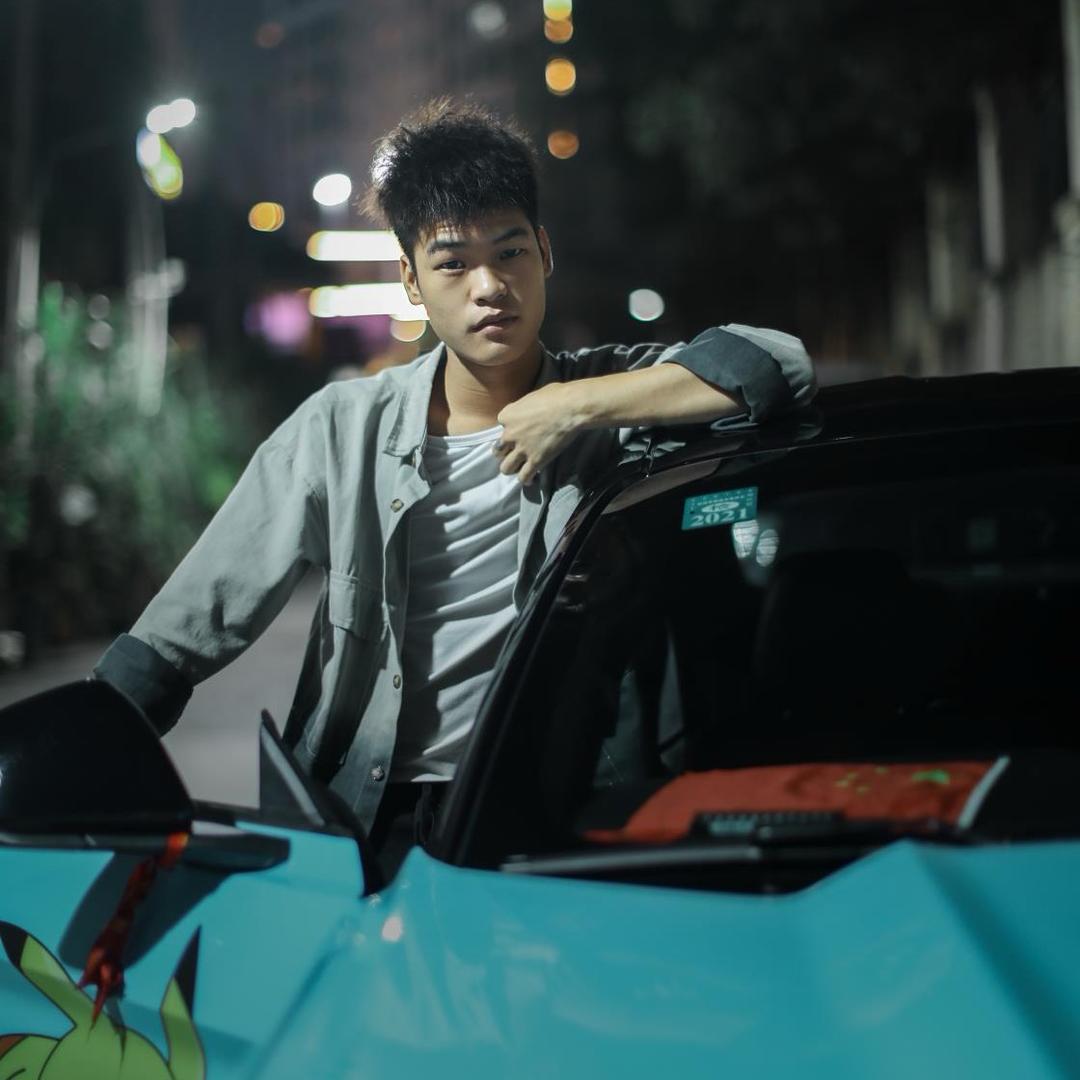 小随风🐬5.24号晚八点颠风生日大会@抖音