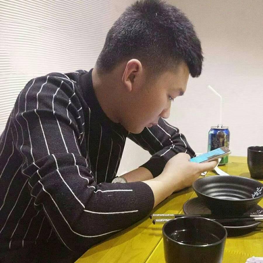 三宝卤香味麻辣烫（洪雅东门）