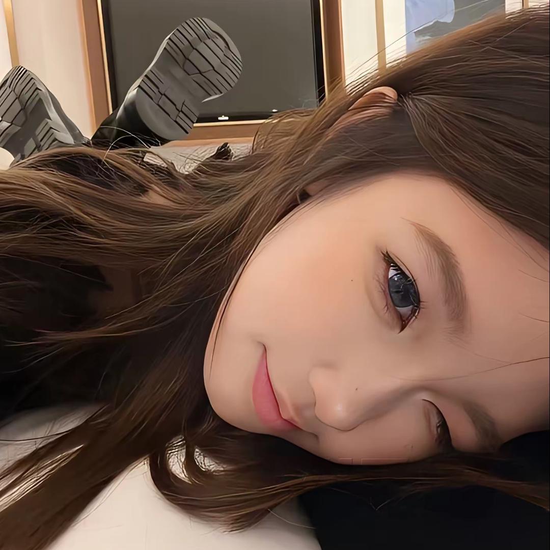 倩.