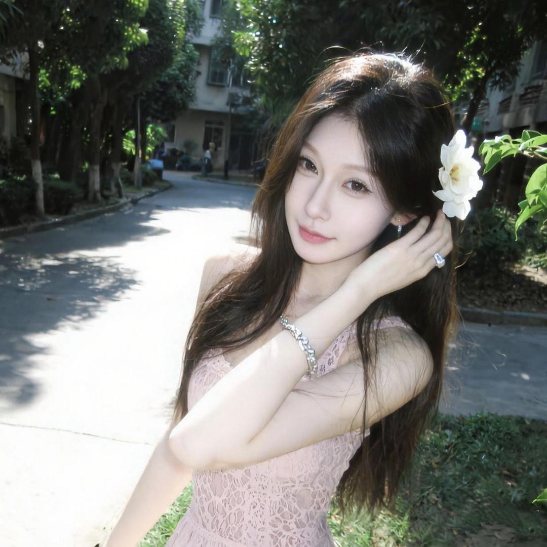 李木子 38F.