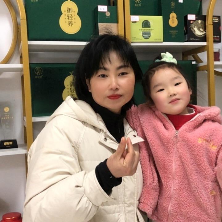 御轻养秭归店（豪庭大酒店下行100米）