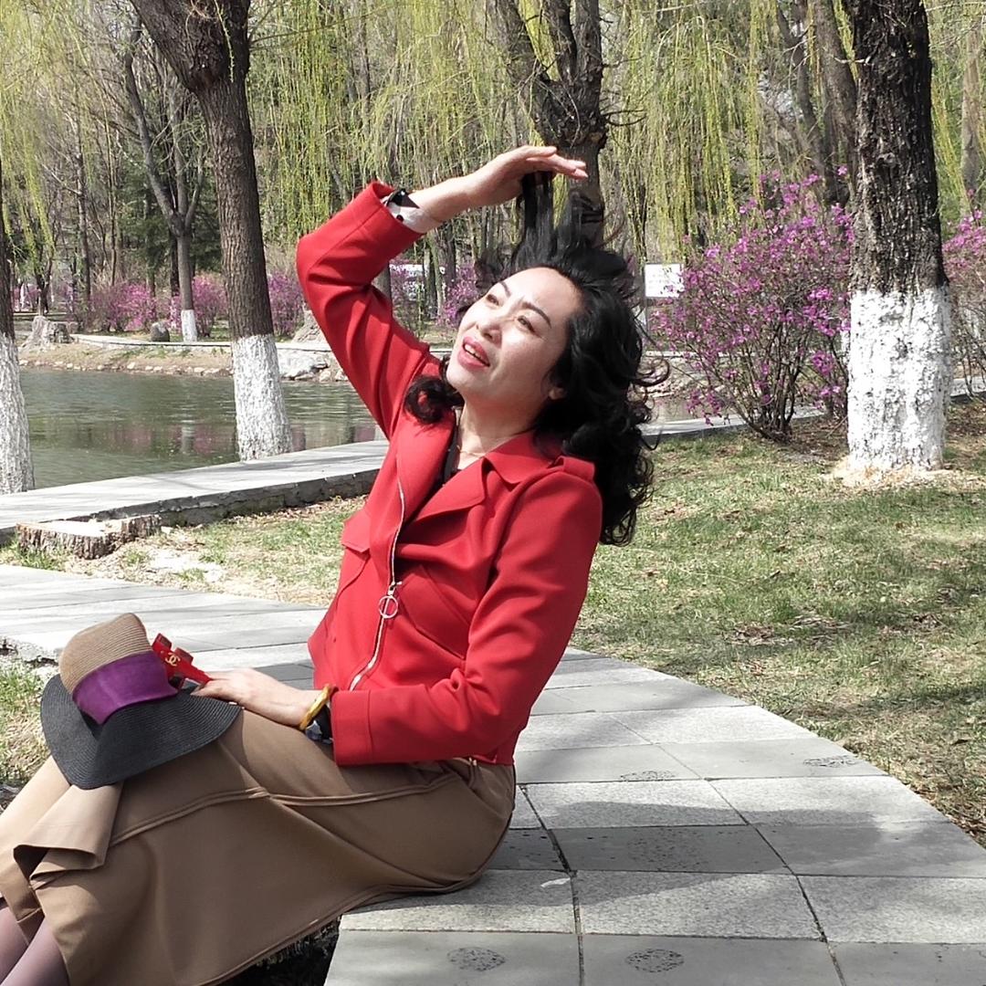 恬静华丽