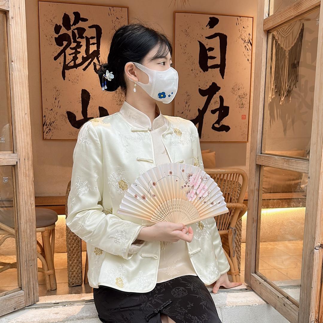 优格王妃女装旗舰店