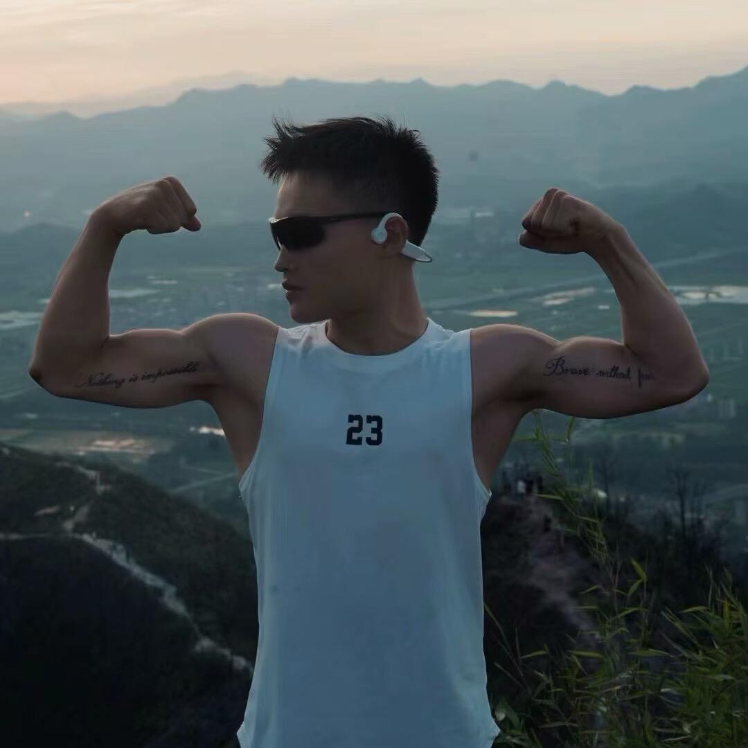 東咚东🥊