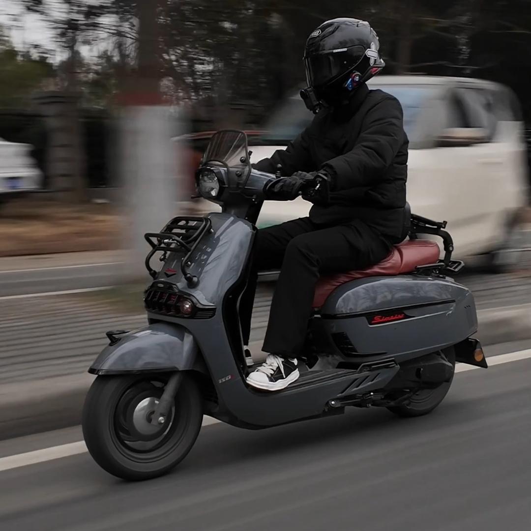 南栀🏍️