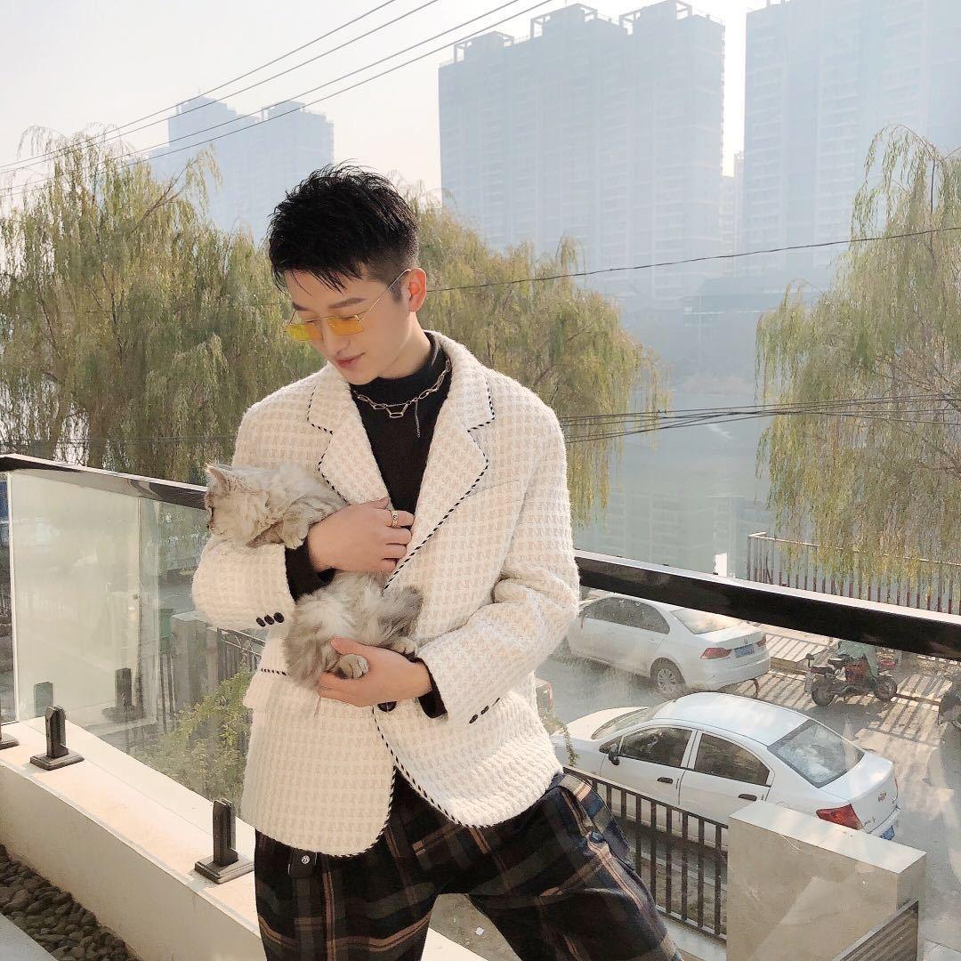 Umi发型设计.朱辉