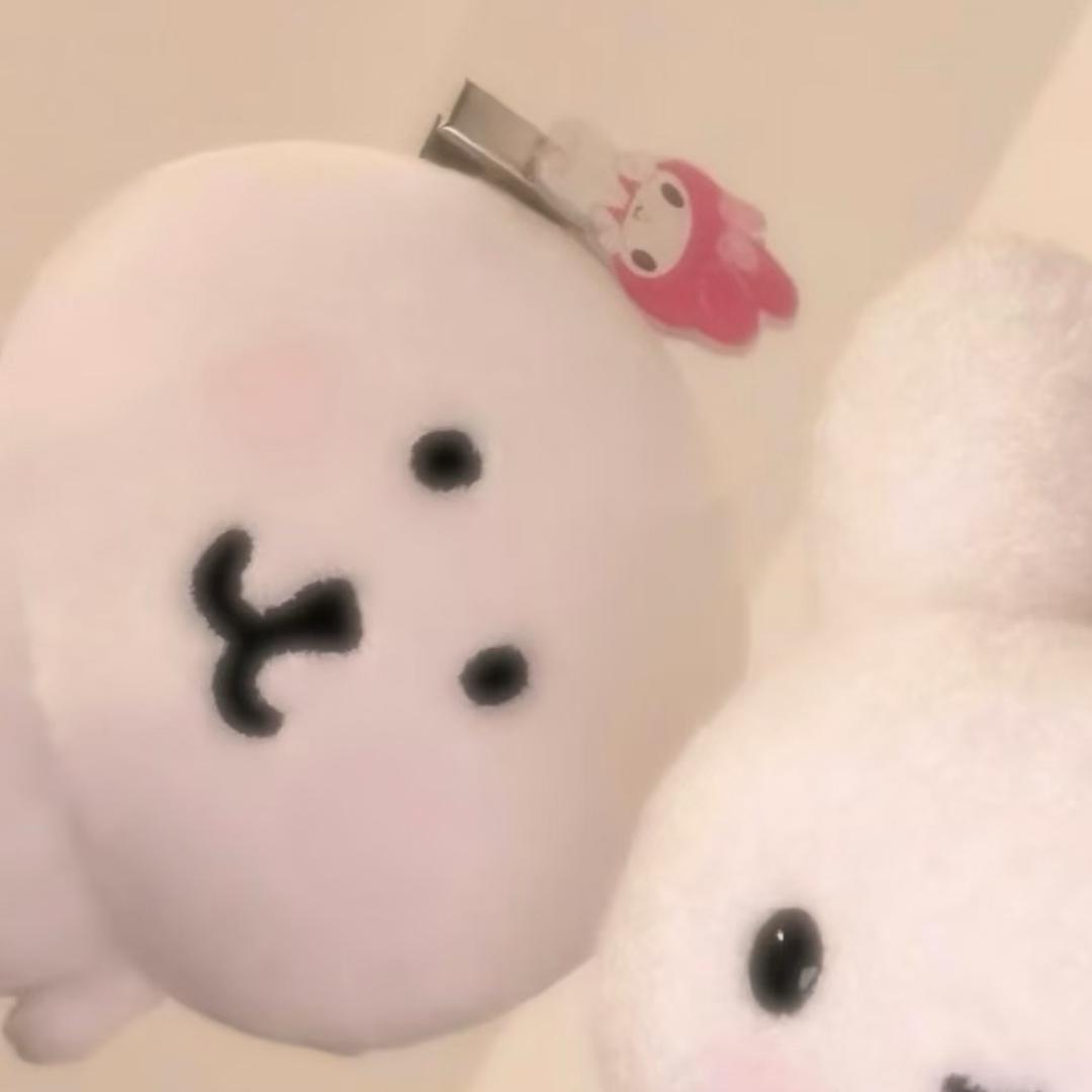 925