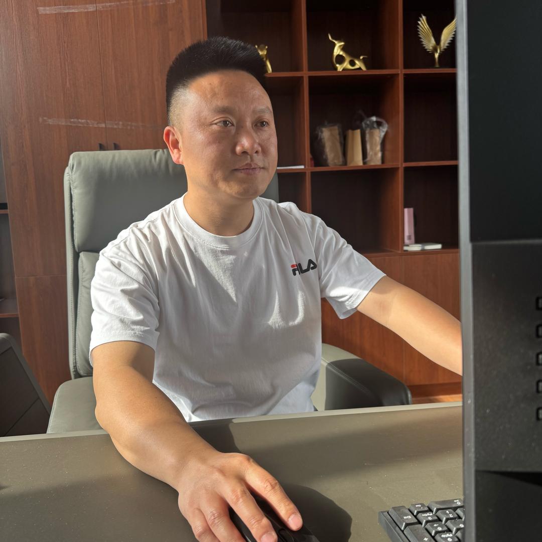 成都双平驾考-白主任