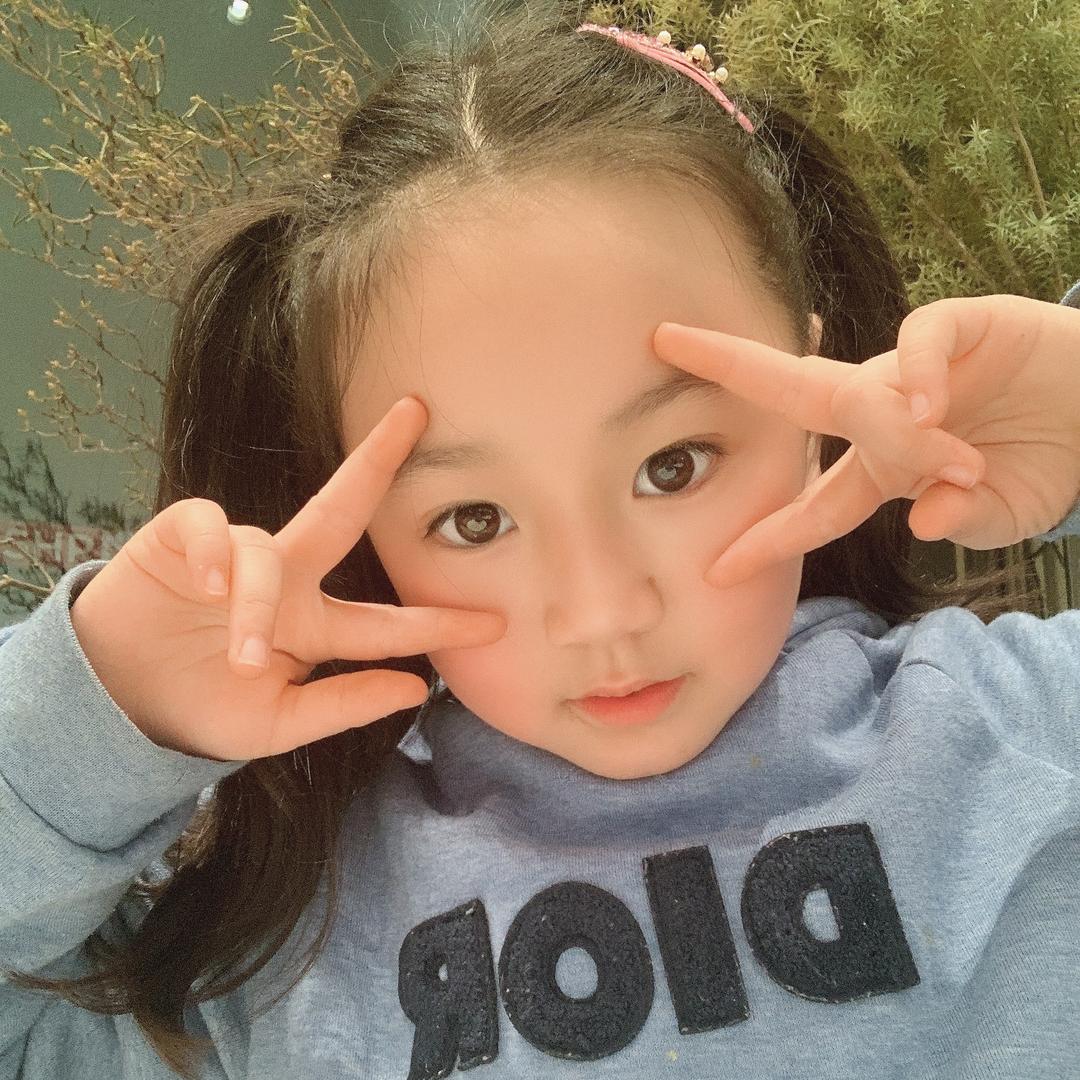 娜娜