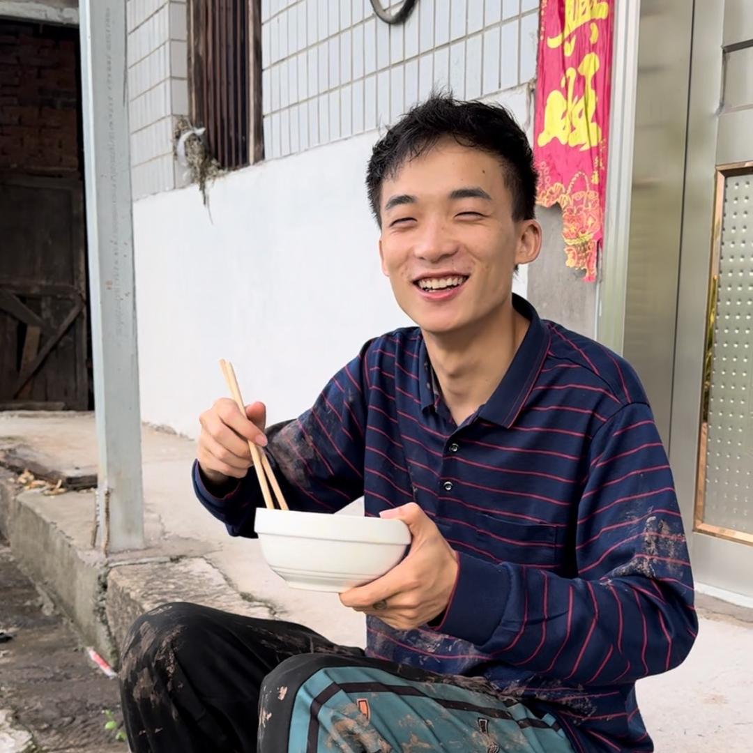 何德久遇见菲菲