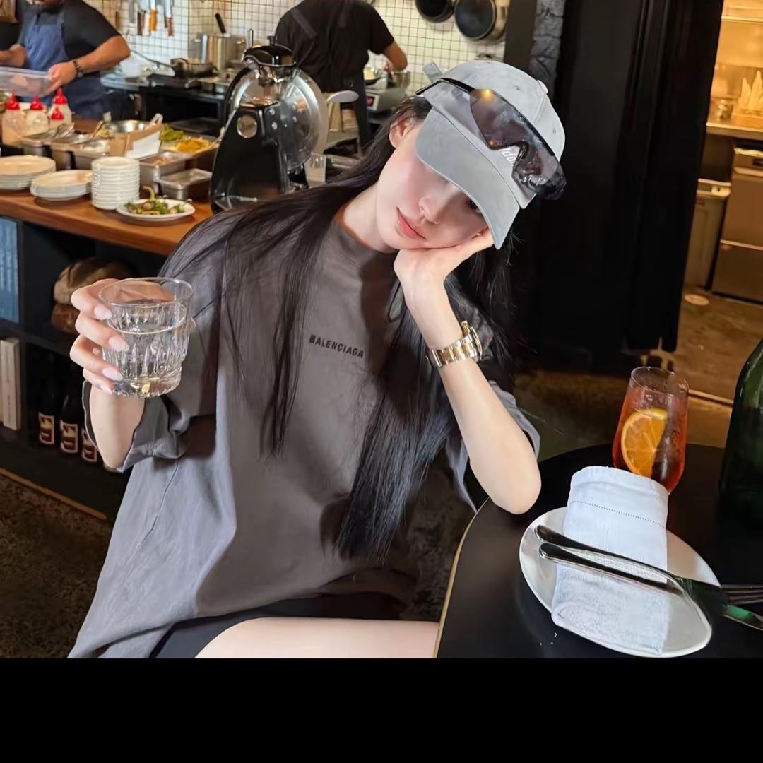 琪妹儿服装店