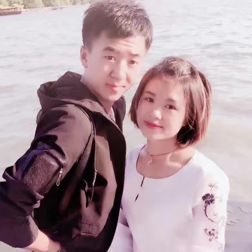 蔡蔡万达
