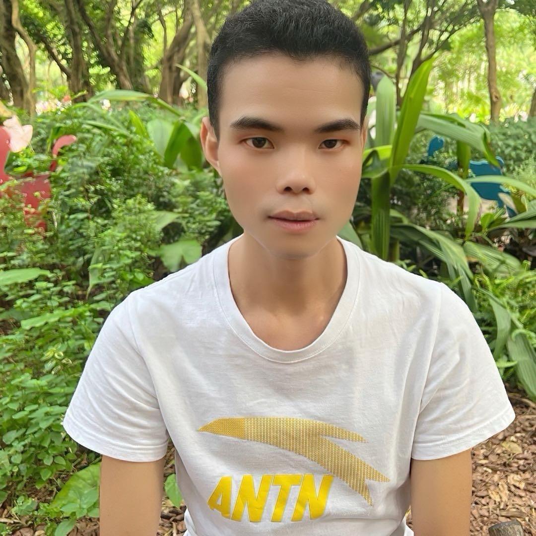 刘家龙哥