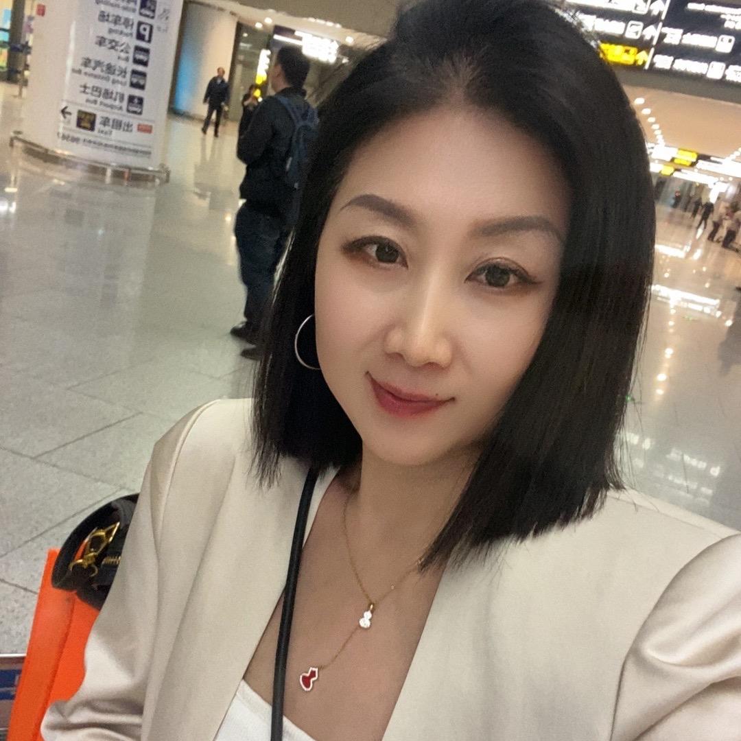 即墨米兰国际女装店（营业8点—19点）