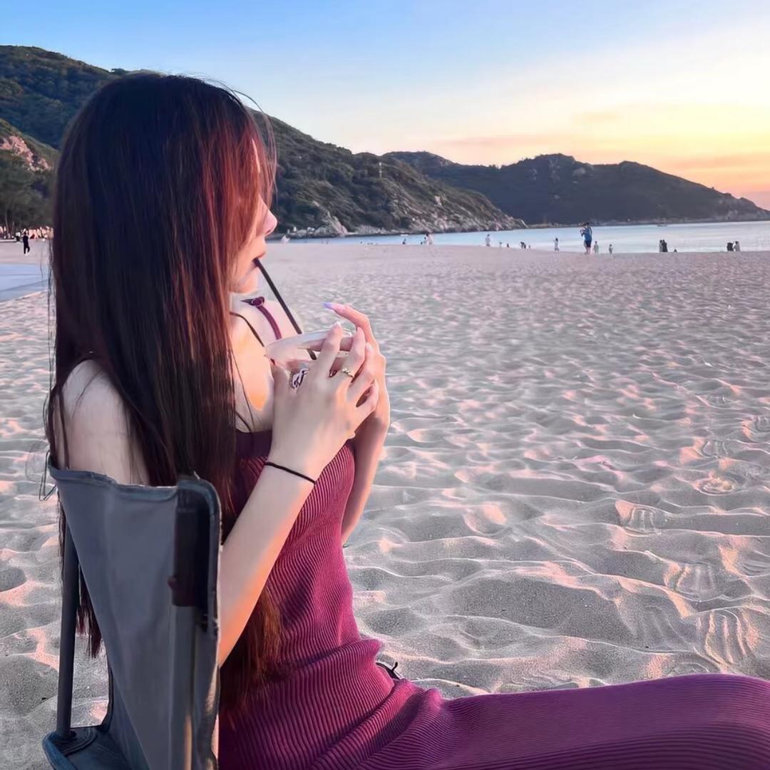 茶茶.