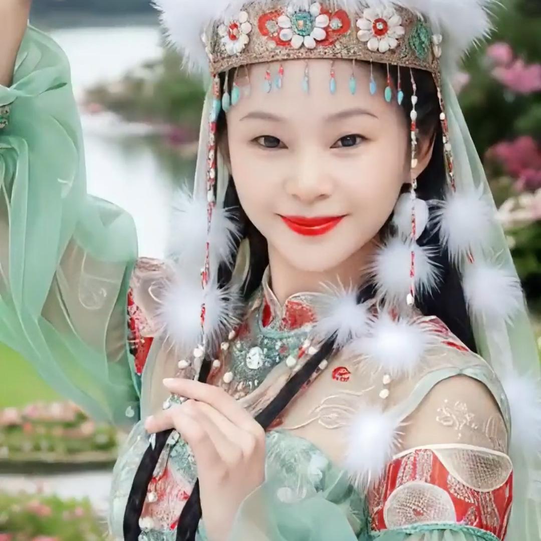 开心👵奶奶