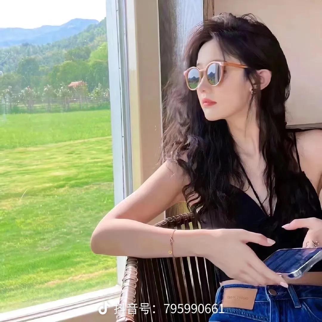 葡萄柚晴儿店铺