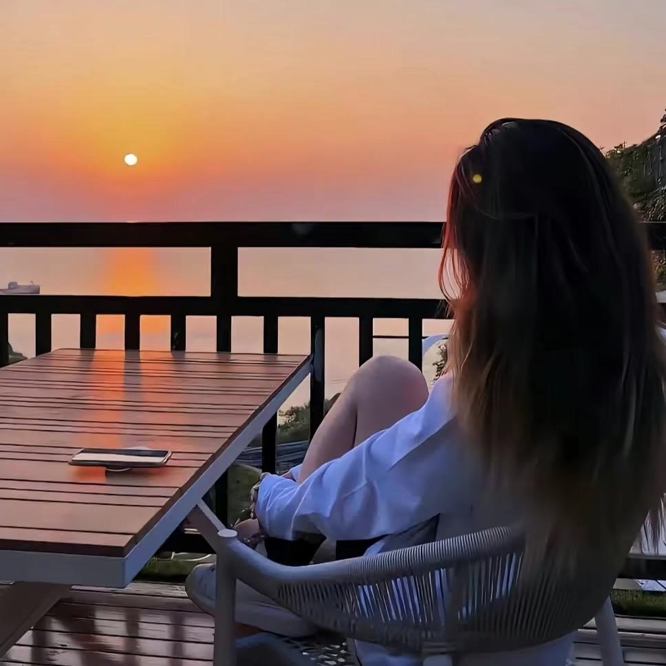 丽丽