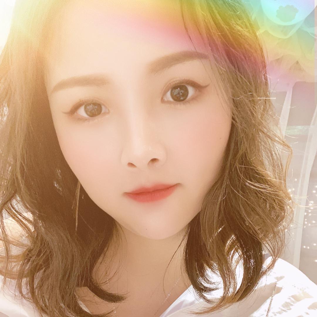 柠檬味的小仙女🍋