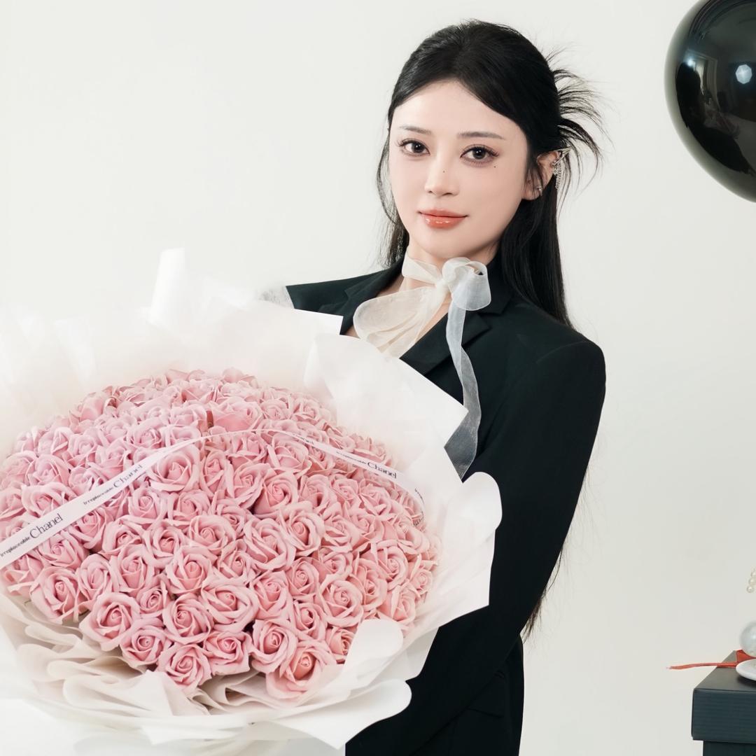 🌸半糖小奶油🌸