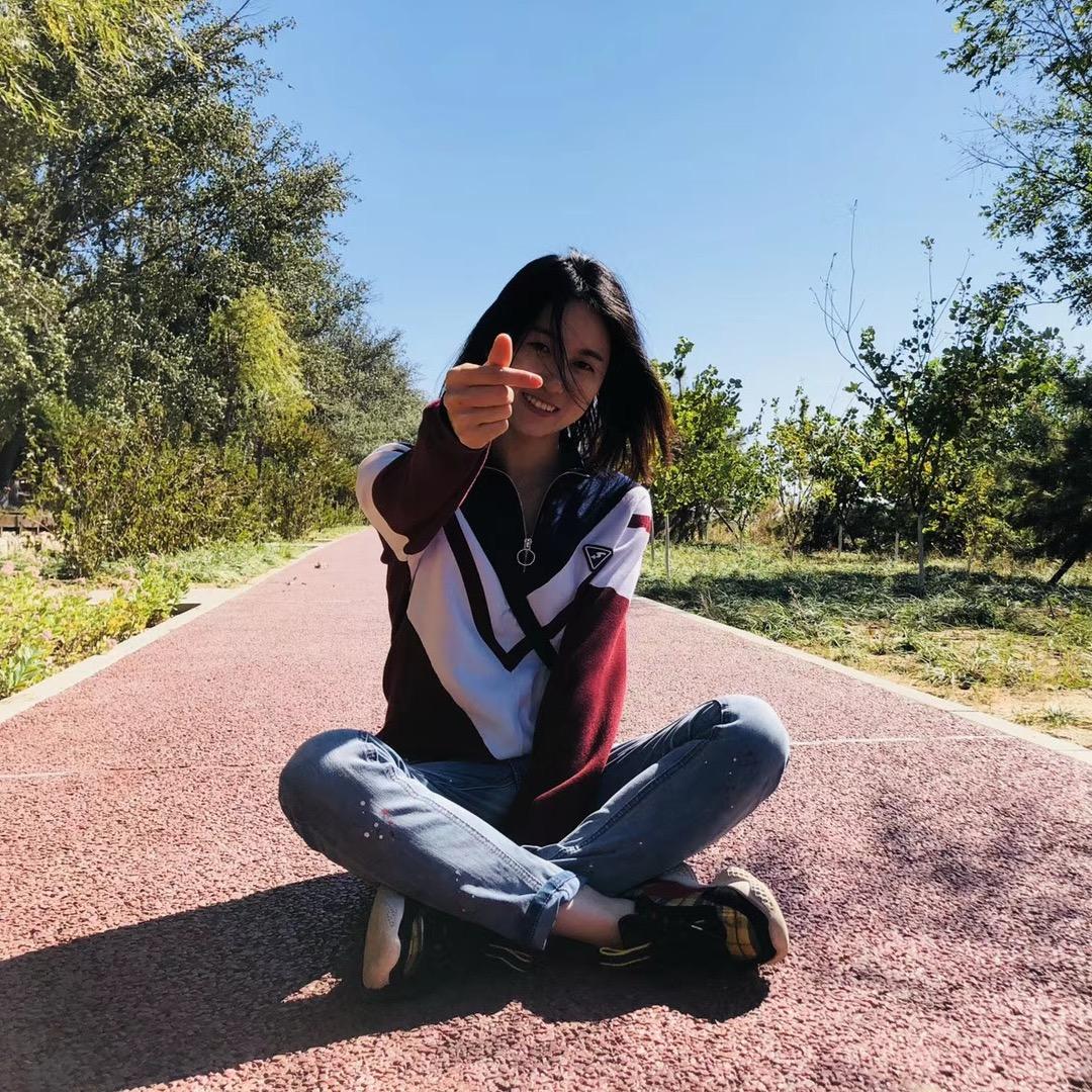 一只小白鸽🕊️