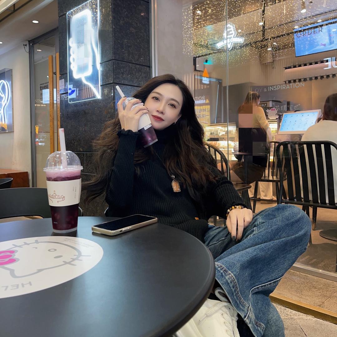 右右爱穿搭（清货版）