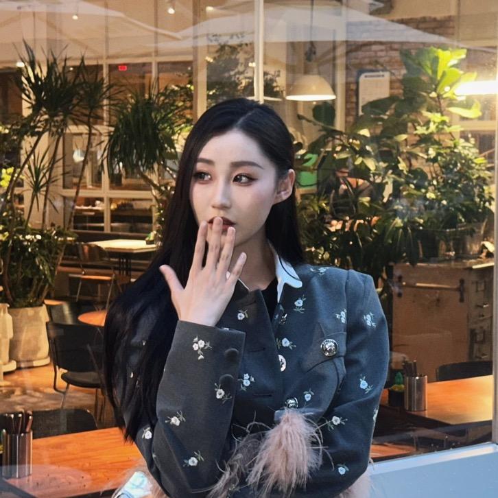 Nicole爱喝咖啡