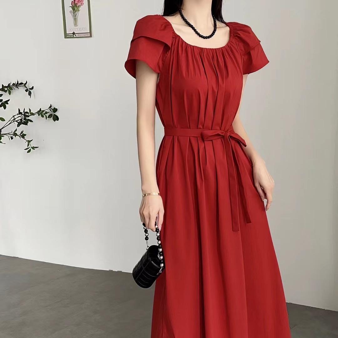 何丹名店（市场门口）