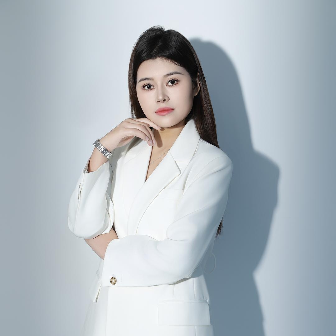 织金 爱臭美滴_夏夏