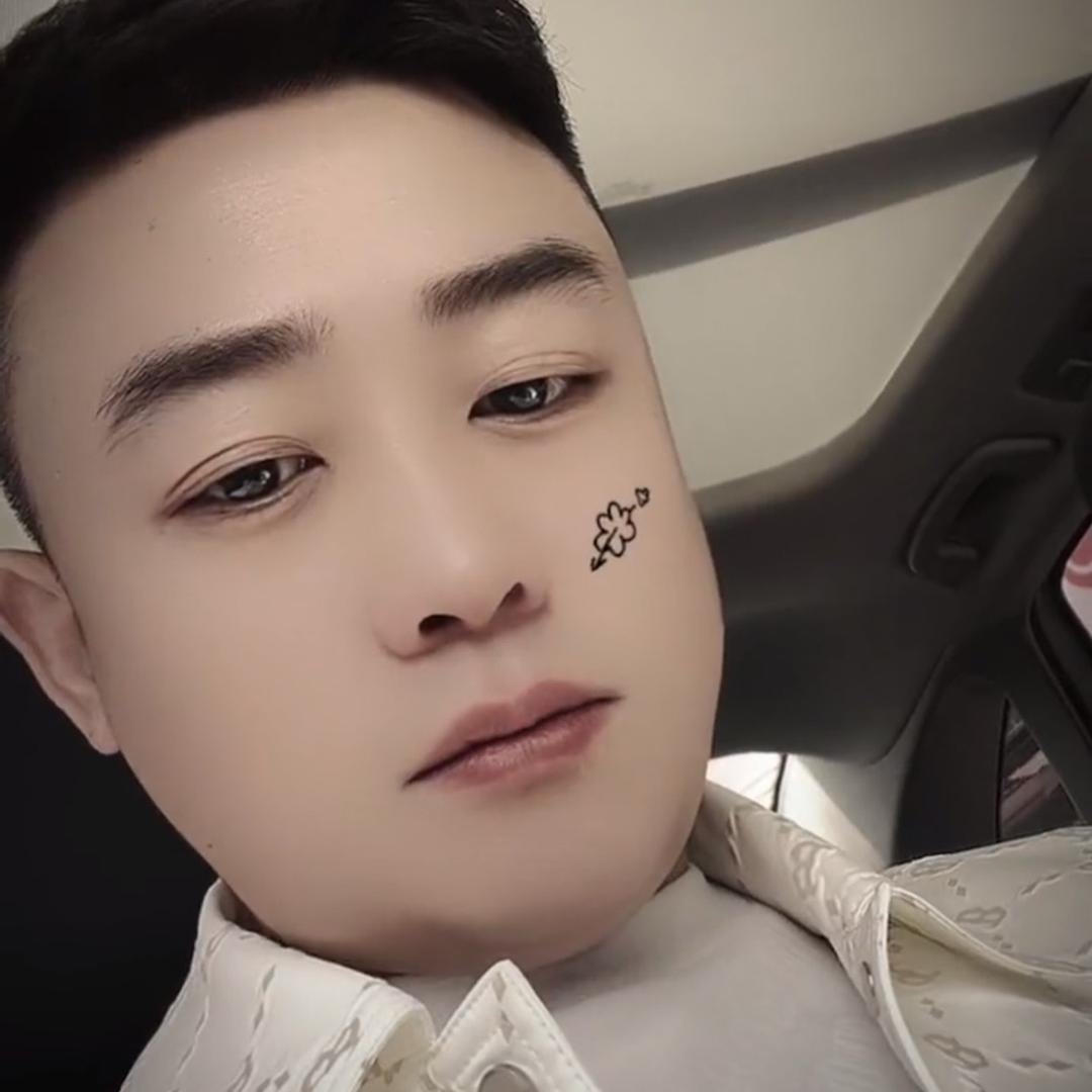 张小雷