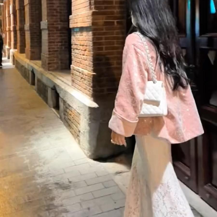 美妆收货