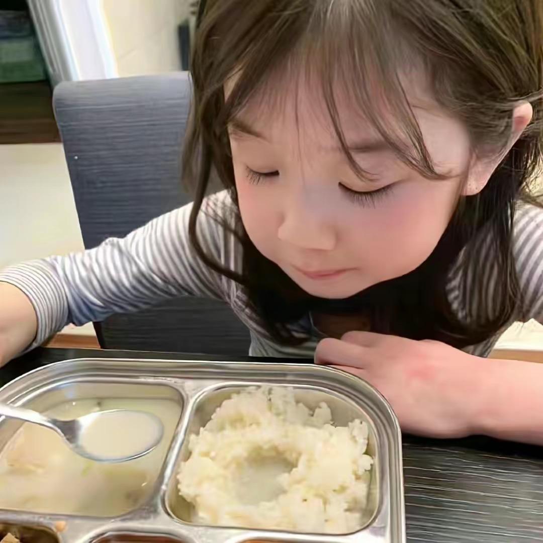 小小鱼