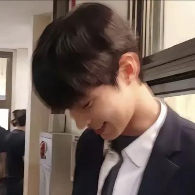 手可摘星程先生