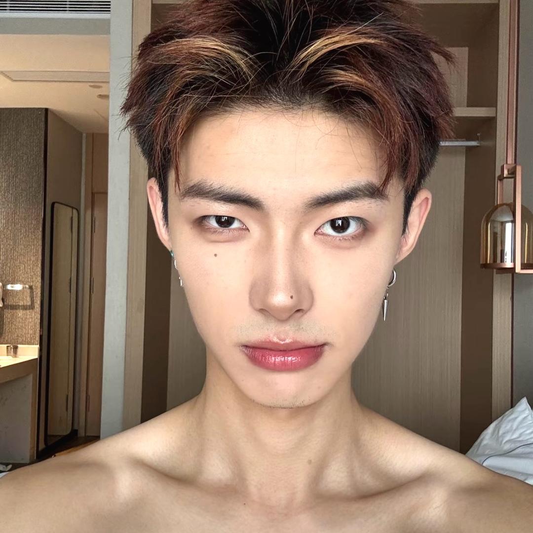 自律潮男