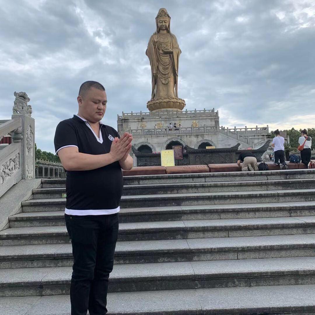 杨洋德亿