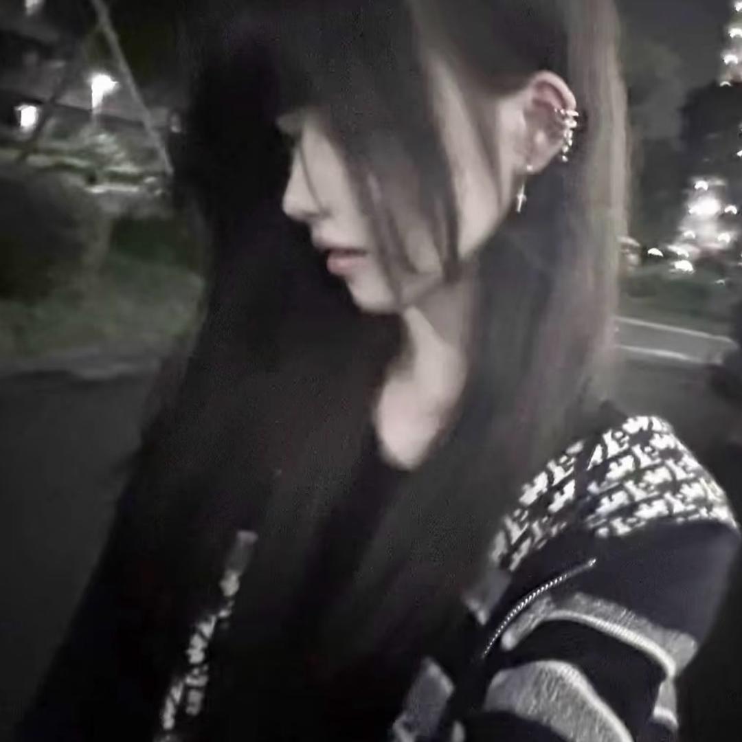 小蛀牙