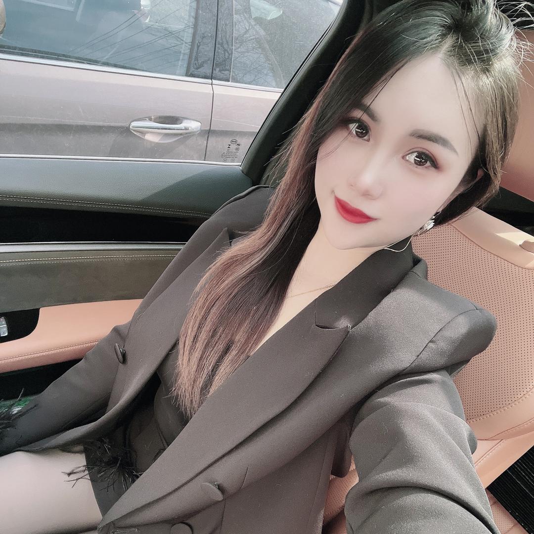 大营镇郑娣服装店