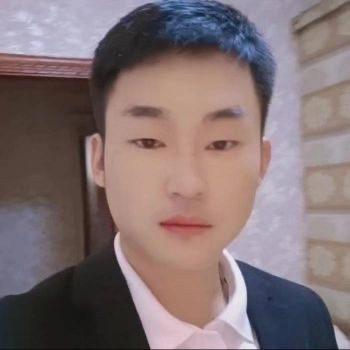 🚬᭄ཽ࿆简单٭大叔🧍‍♂️