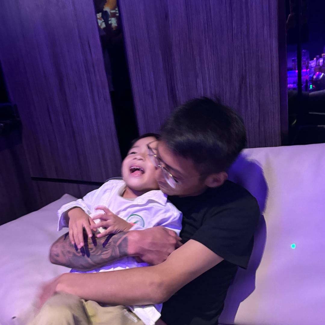 小戴贴砖