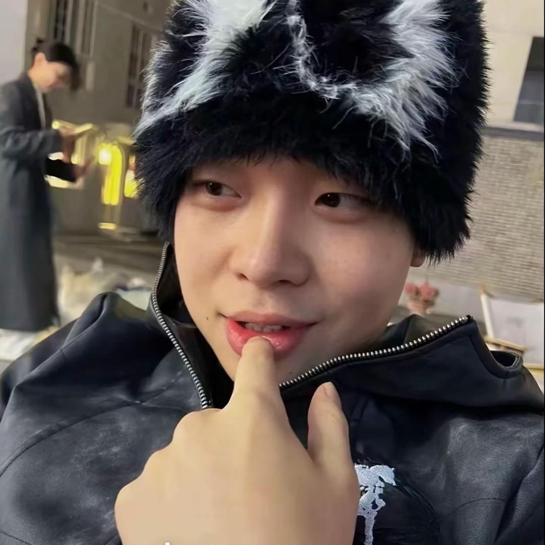 被人打成折叠屏