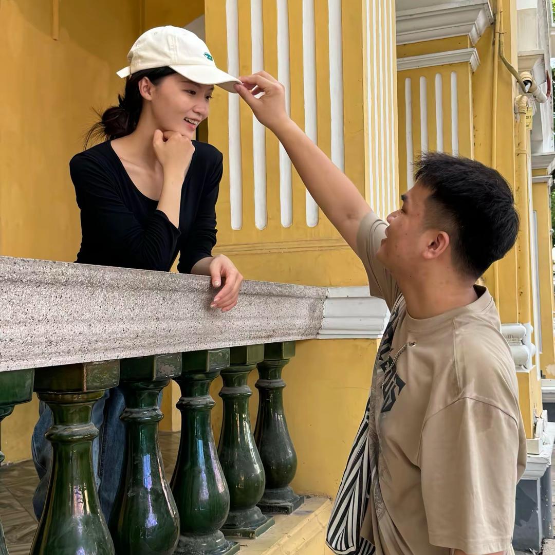 观兰和龙叔的小生活