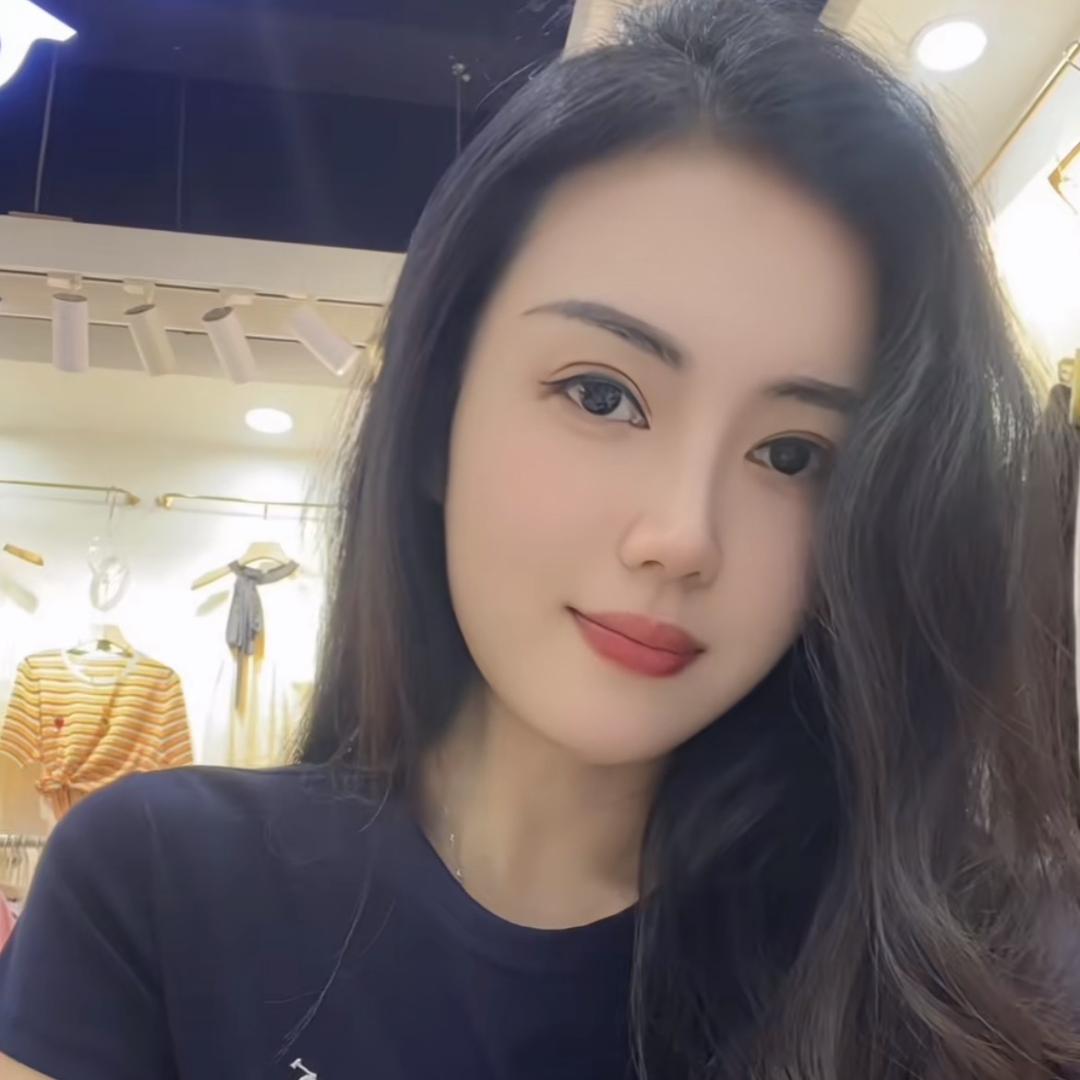重庆朝天门廖余服饰