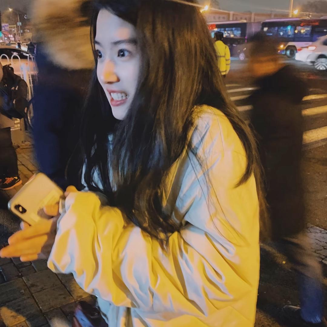 2yi