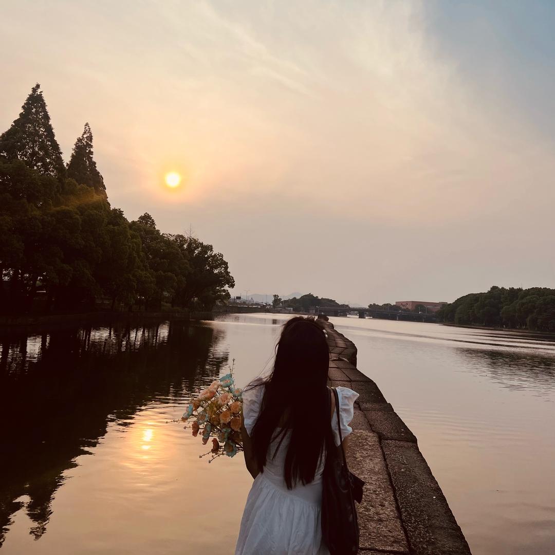 芹连妹