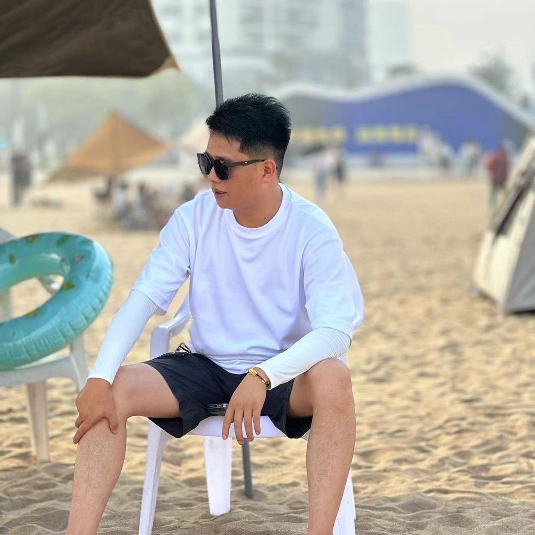 华启名车 (小飞)