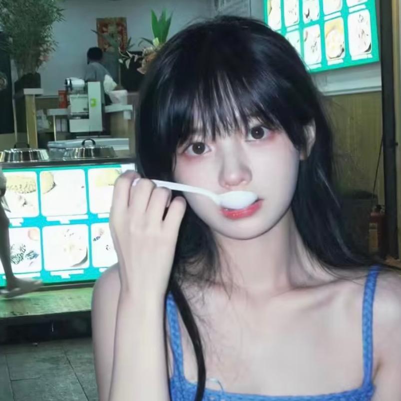 榴莲小酥头像