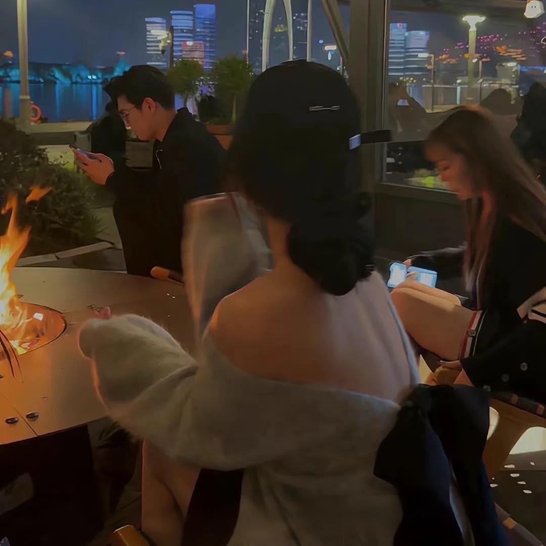 ❀༒❀肉松小贝